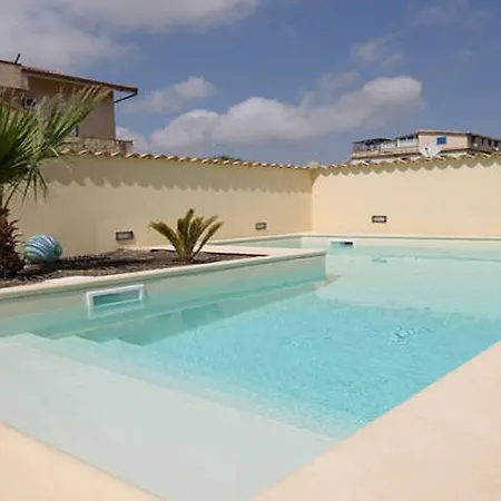 Casa Montalbano Apartamento *